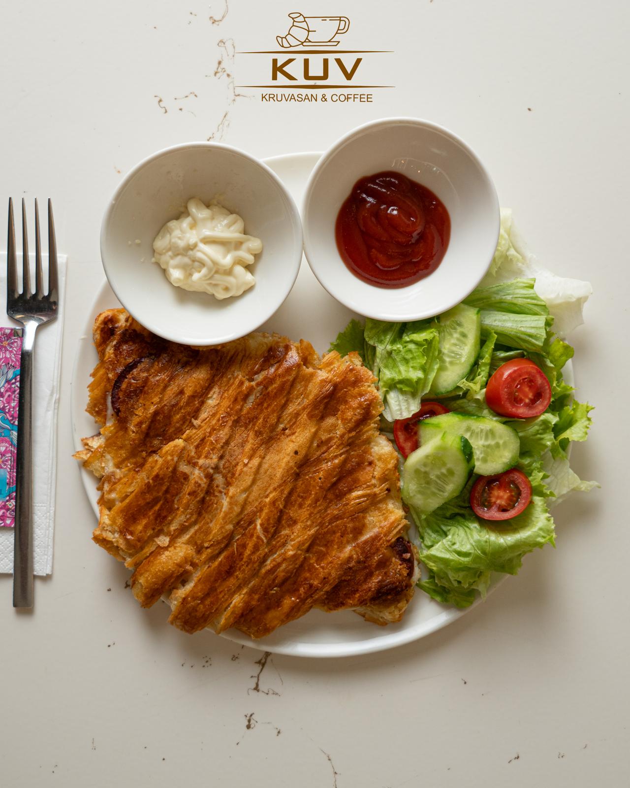 KRUVASAN TOST SUCUKLU